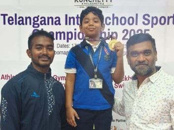 Screenshot 2025-11-27 155018 diwali-celeb