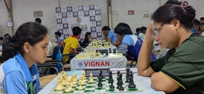 Screenshot 2025-11-27 161442 diwali-celeb